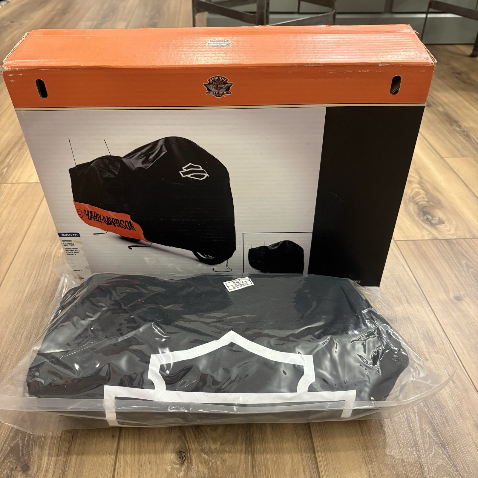 Harley-Davidson Premium Indoor/ Outddor Mororcycle Cover Orange/ Black New Harley-Davidson Premium Indoor/ Outddor Mororcycle Cover Orange/ Black New