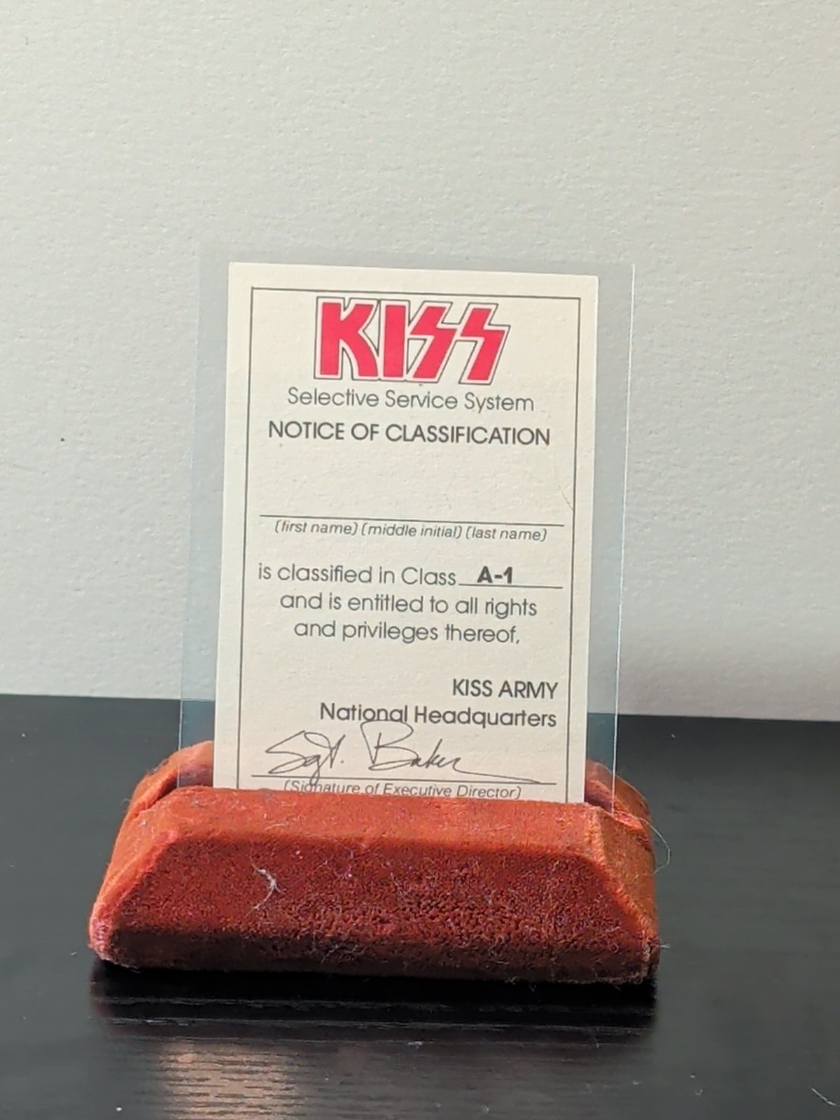 KISS⚡️1978 ARMY KIT UNSIGNED CLASSIFICATION CARD-AUCOIN KISS⚡️1978 ARMY KIT UNSIGNED CLASSIFICATION CARD-AUCOIN
