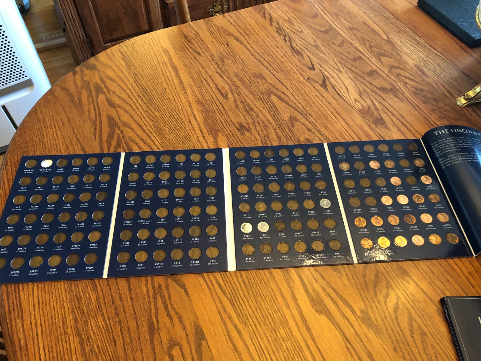 1909-1958 LINCOLN CENTS in a Warman\' Album - All key coins Except the 1909 S VDB