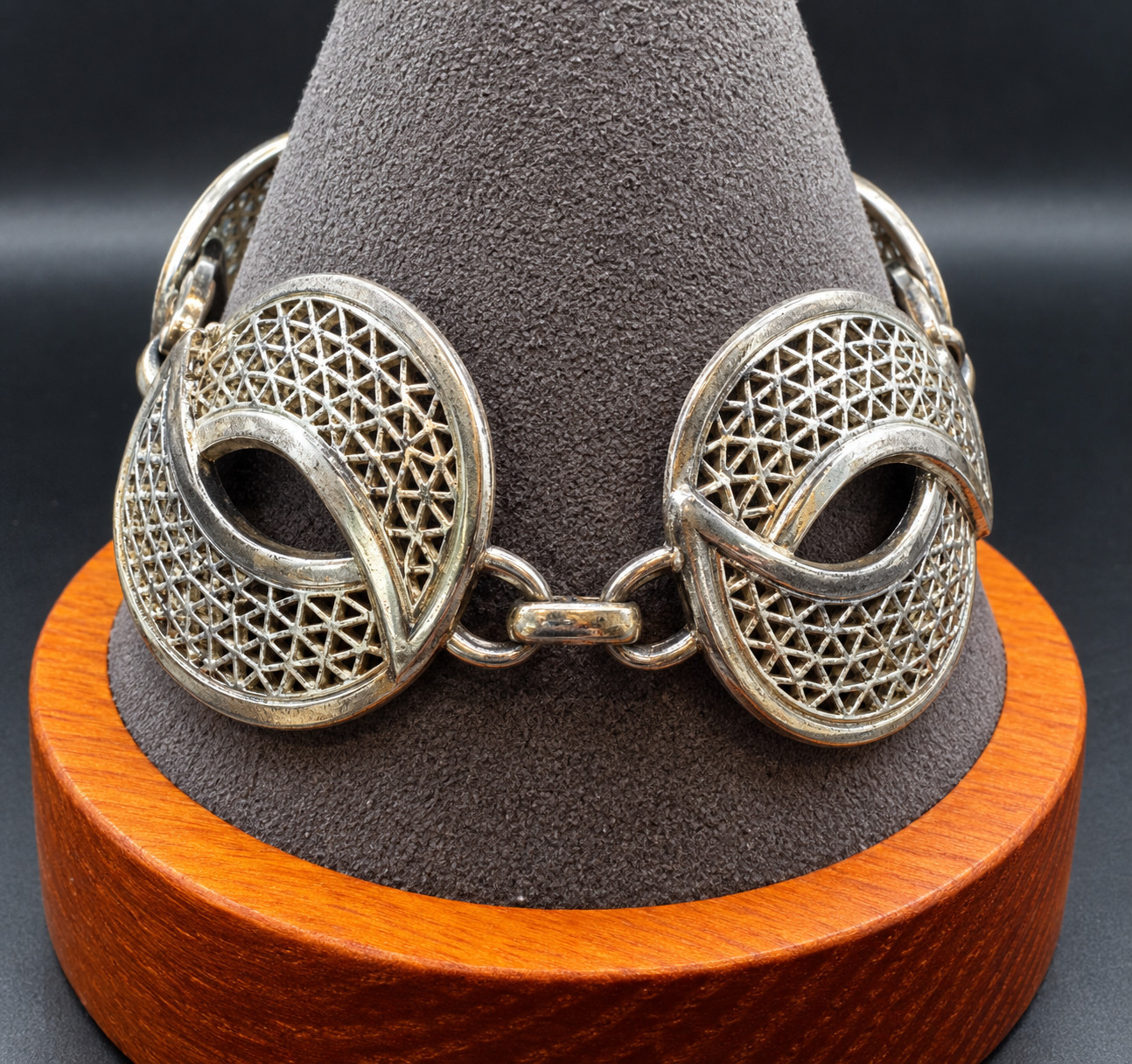 Vintage Sarah Coventry Silver Tone Openwork Link Bracelet Mid Century Signed