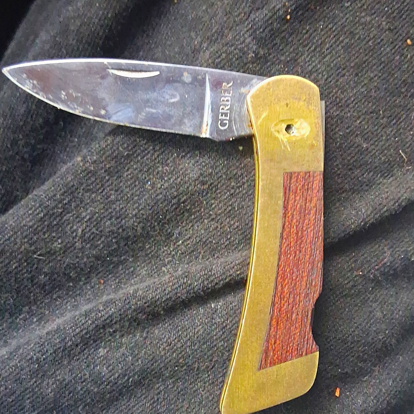 Gerber Vintage 1984 Lockback Pocketknife Brass/Wood Handle Clip Point Blade