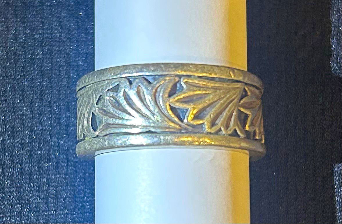 Vintage Mignon Faget, Acanthus Leaf Wide band ring .925 sterling silver. Size 9 Vintage Mignon Faget, Acanthus Leaf Wide band ring .925 sterling silver. Size 9