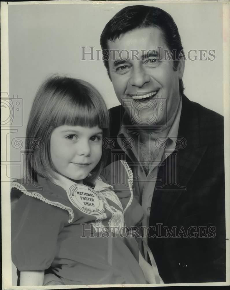 1982 Press Photo Host Jerry Lewis with MDA Poster child, Christi Bartlett