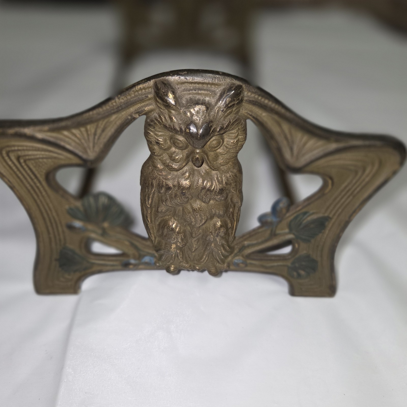 Antique JUDD Expandable Large: 12” to 22” Art Nouveau Owls Book Rack Antique JUDD Expandable Large: 12” to 22” Art Nouveau Owls Book Rack