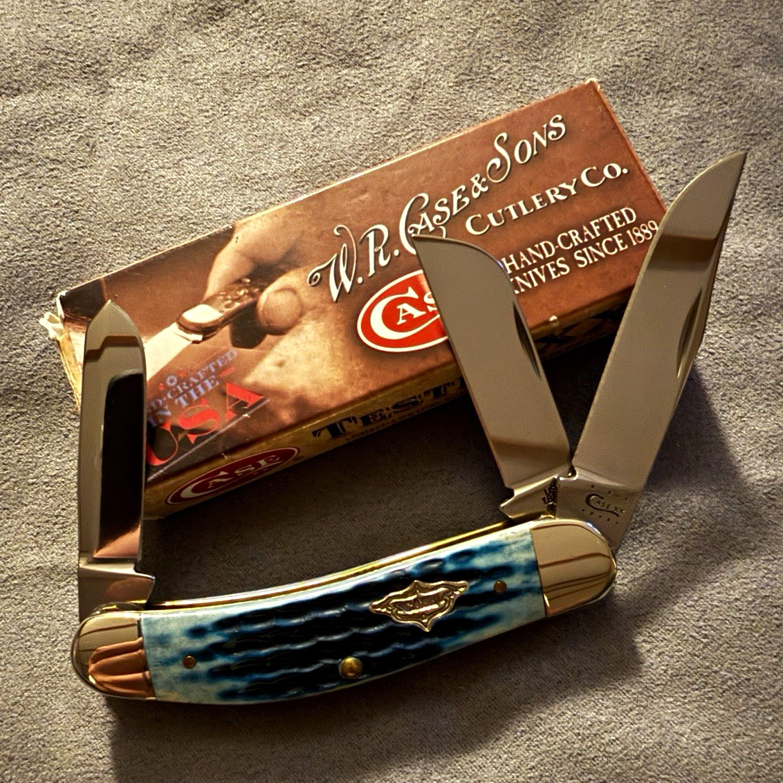 Case XX RARE LIMITED 2011 TB6339 Sowbelly 3-Blade Calypso Blue Bone SS Case XX RARE LIMITED 2011 TB6339 Sowbelly 3-Blade Calypso Blue Bone SS