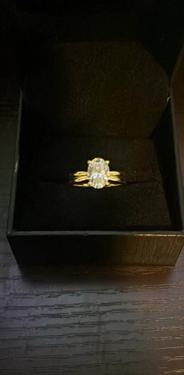 Kay’s 14k Yellow Gold Lab-Created Oval Diamond Ring 2.04ct Kay’s 14k Yellow Gold Lab-Created Oval Diamond Ring 2.04ct