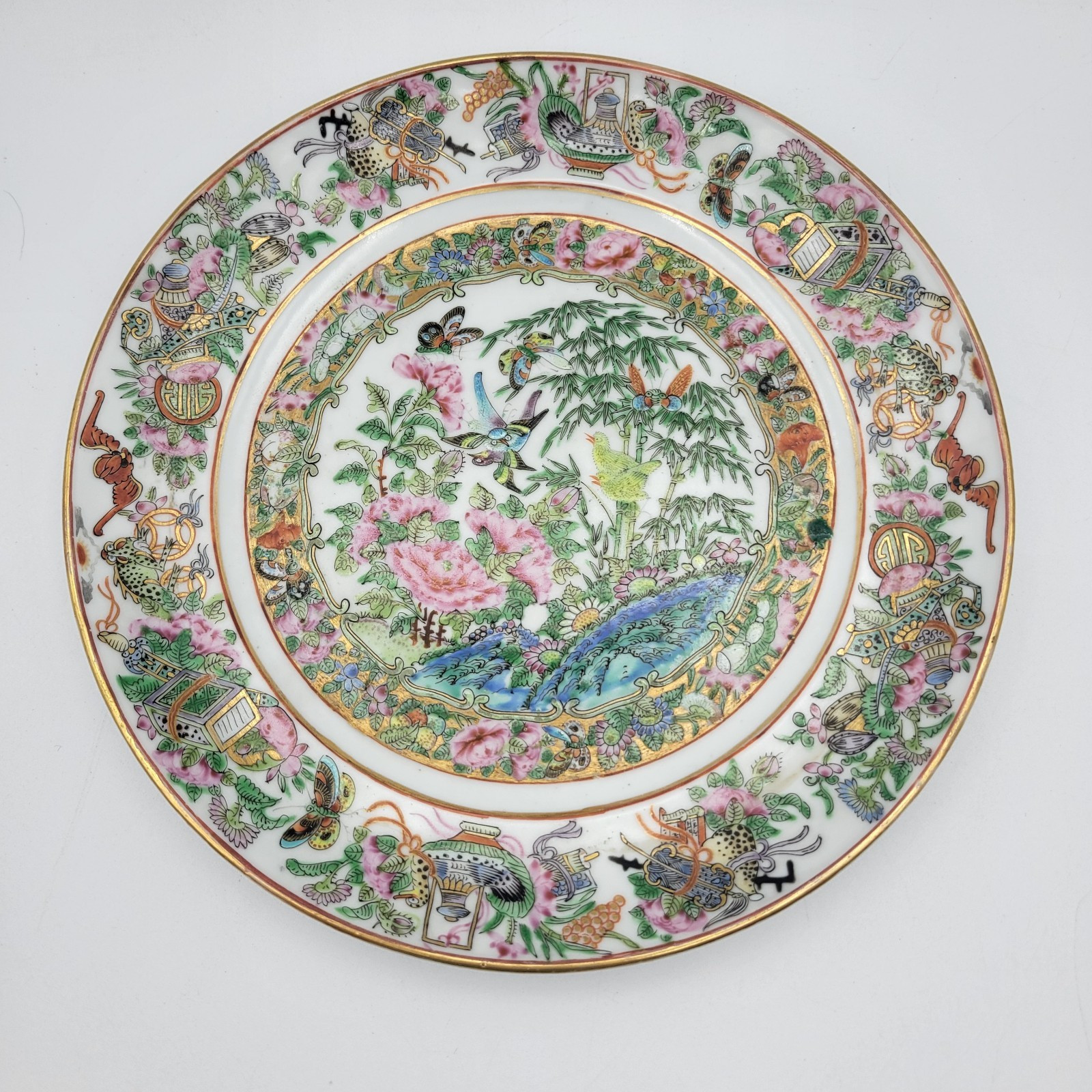 Early to Mid 19th Century Rose Canton Chinese Export Porcelain Plate Birds Frogs