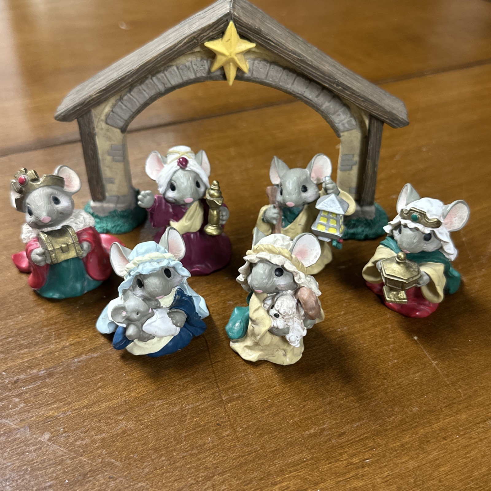 Vintage Midwest Importers Pageant Mouse Nativity 7 Pc Set Box 09618-5