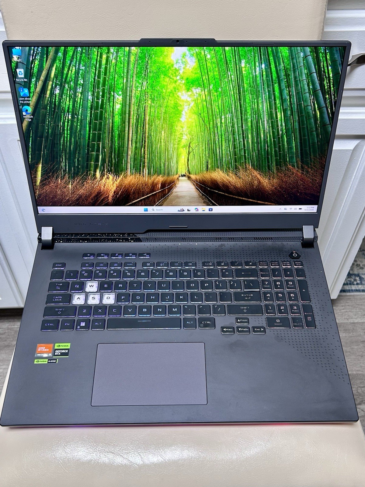 Asus ROG Strix G713PV-WS94 Ryzen 9 7845HX 16GB RAM 1TB SSD GeForce RTX 4060