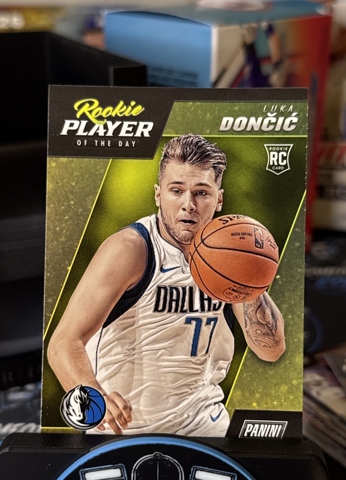 2018-19 Panini Player of the Day - Rookies Luka Dončić #R3 (RC)