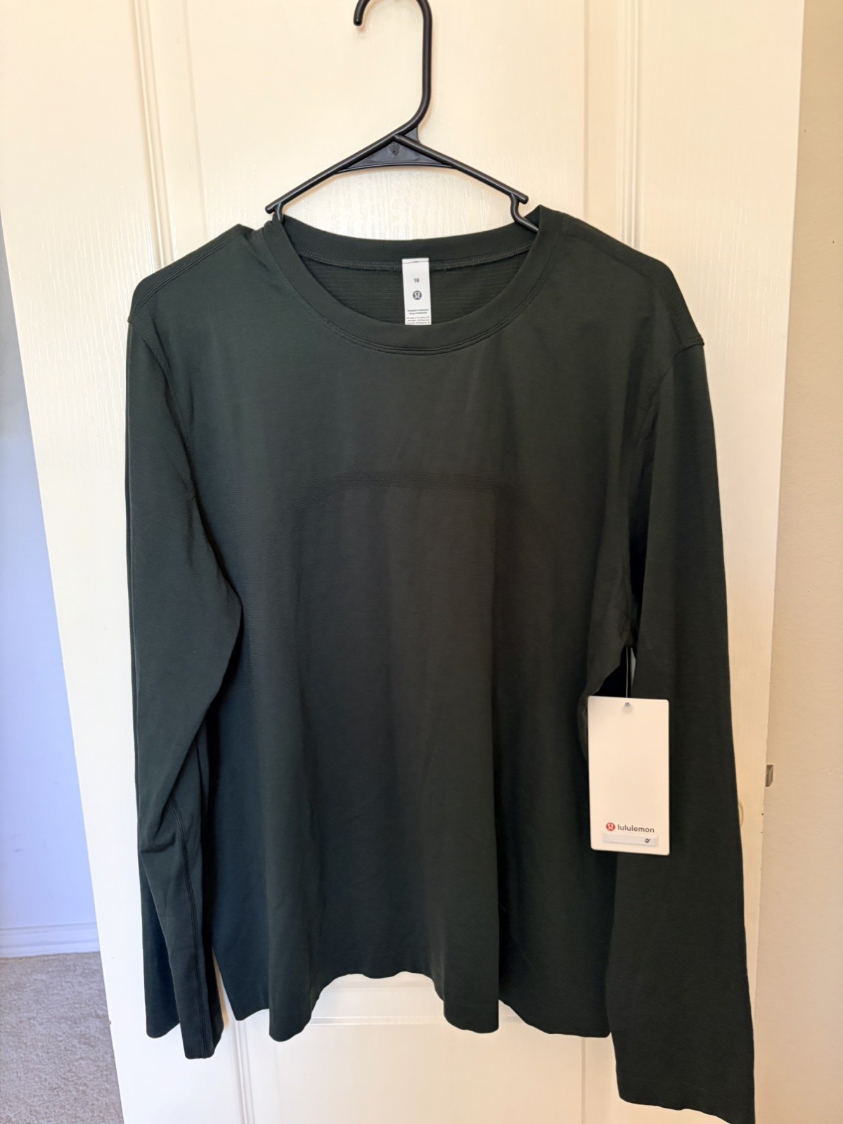 NWT Lululemon Swiftly Relaxed Long-Sleeve Shirt Size 10 Green