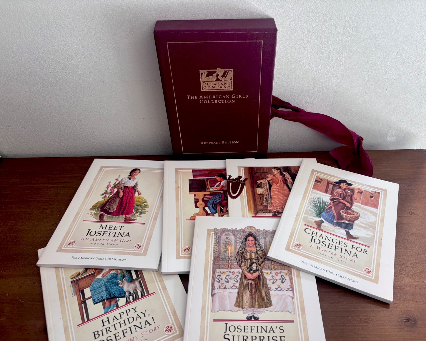 Book Set American Girl Josefina Collection Keepsake Edition Box Bookmark Dolls Book Set American Girl Josefina Collection Keepsake Edition Box Bookmark Dolls