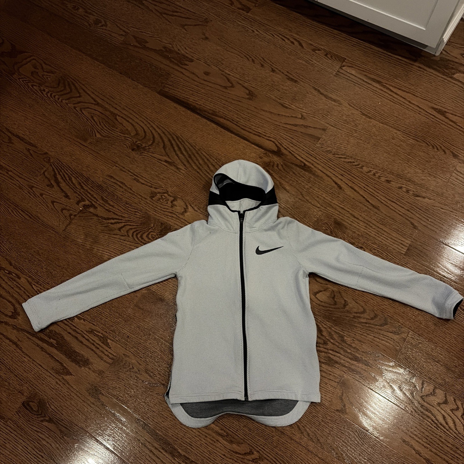 Nike Therma Flex Showtime Full-Zip Hoodie Sweatshirt Youth Sz L Silver Black
