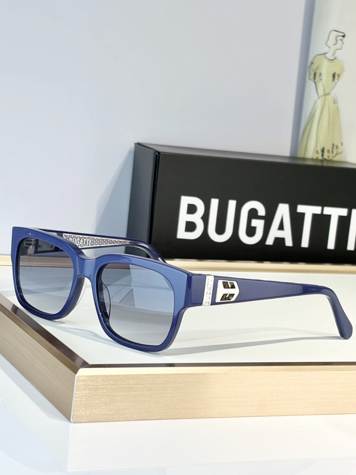 BUGATTI MODEL29 Square Sunglasses Deep Blue Frame Grey Gradient Lens