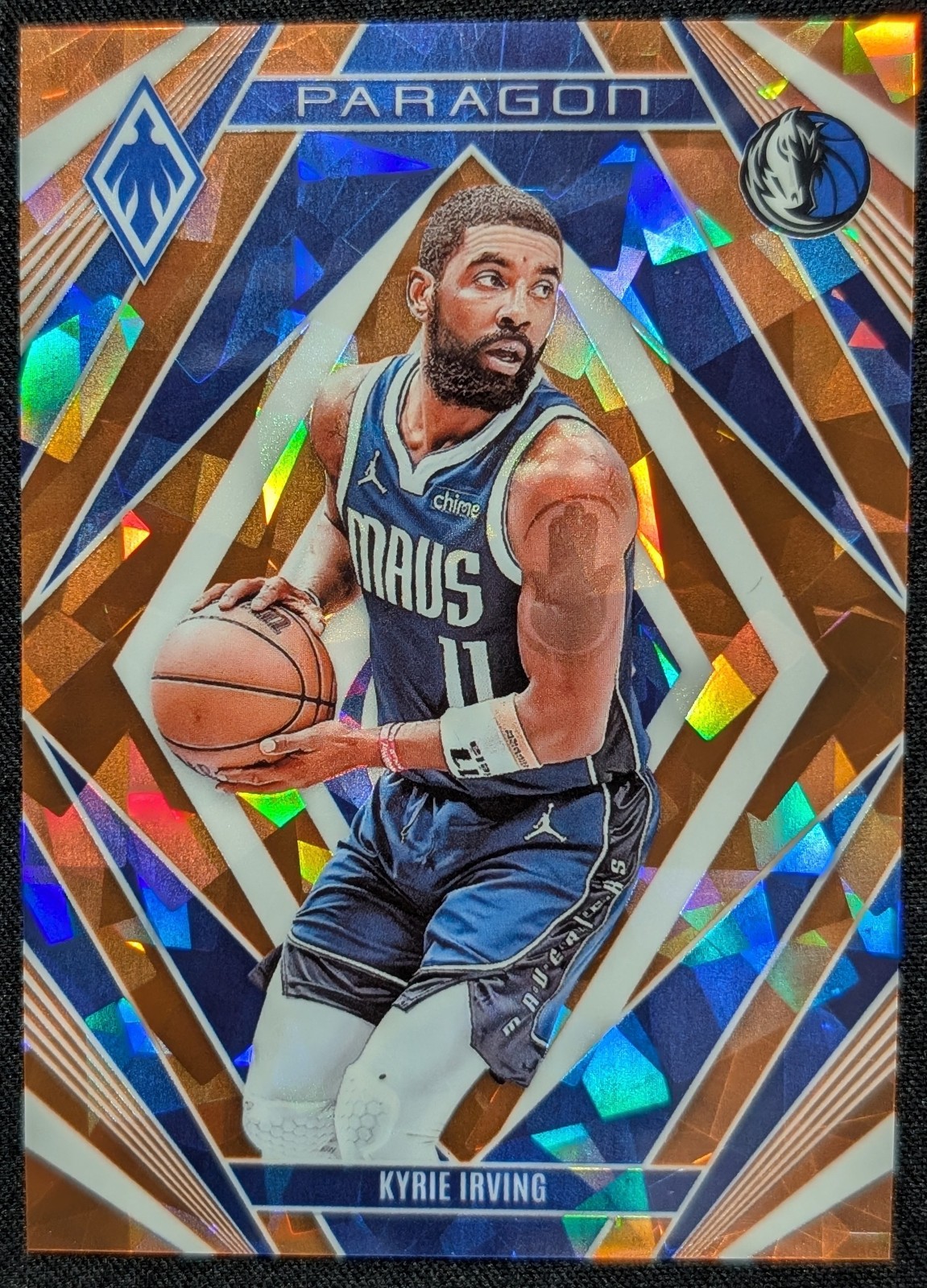 2023-24 Panini Phoenix - Paragon Kyrie Irving #18 Orange Ice /249