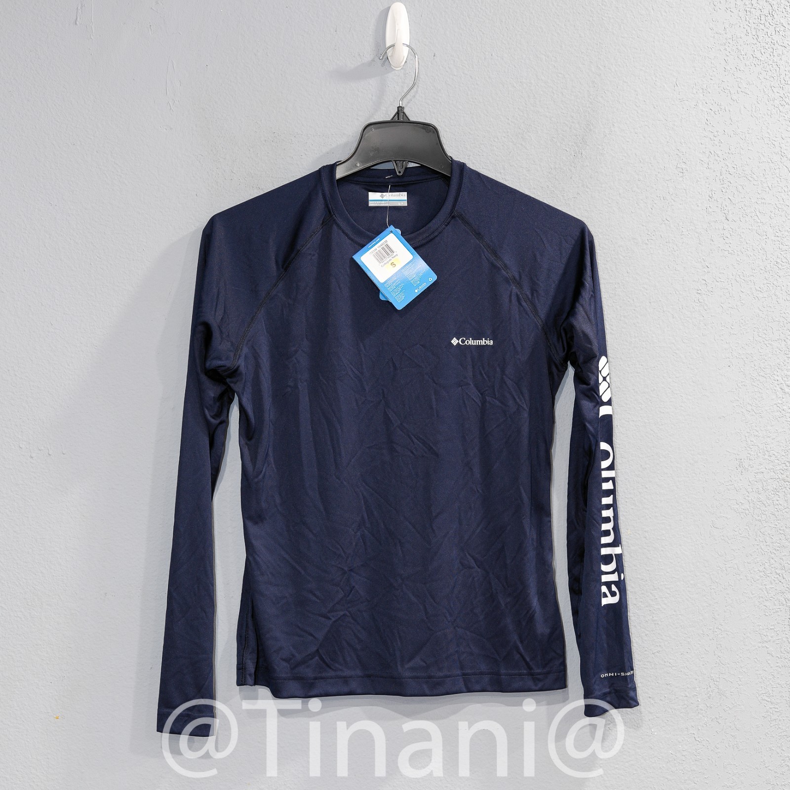 Columbia Women’s Omni-Shade 50 UPF Long Sleeve Sun Tee in 3 colors