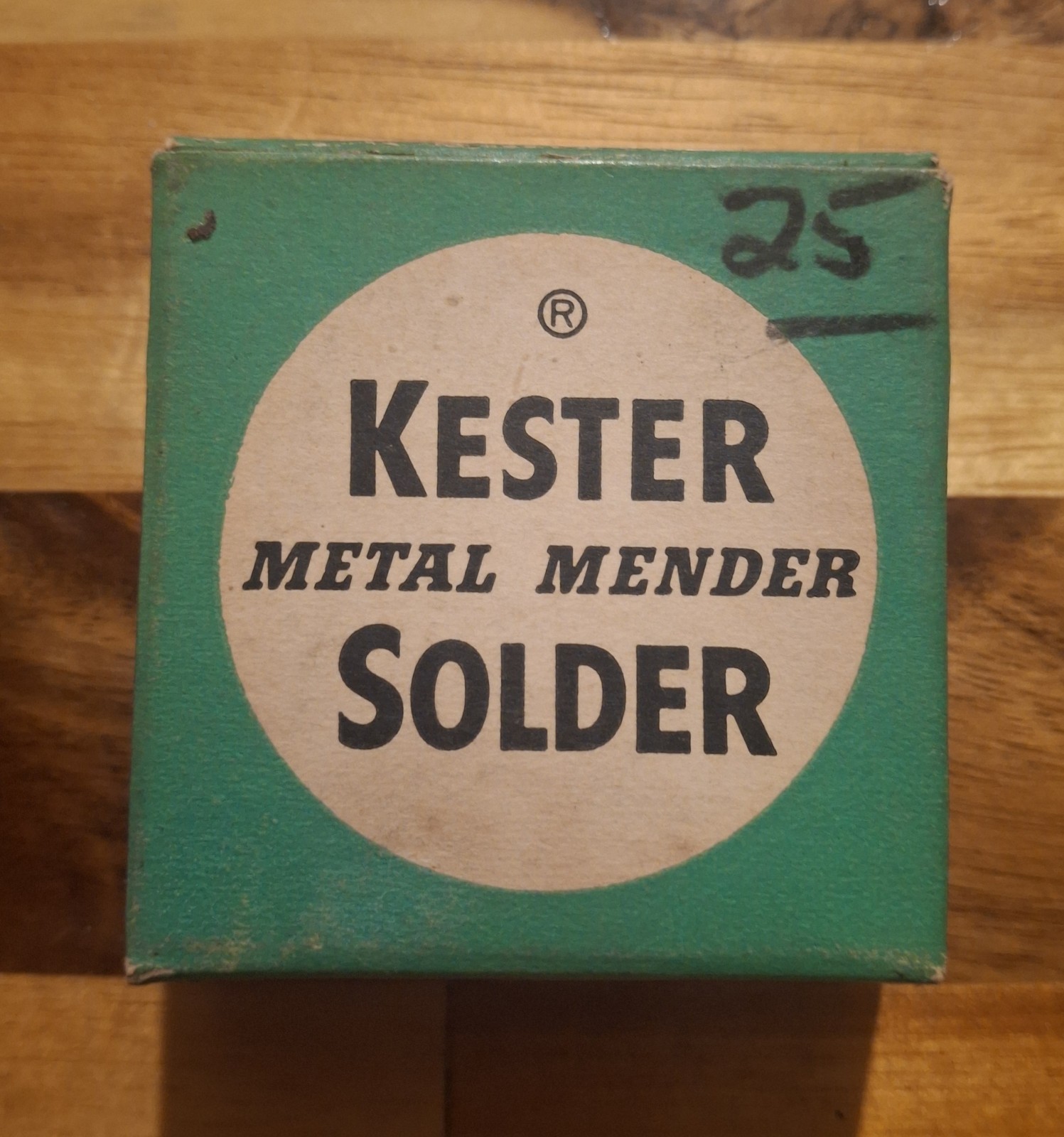 Vintage Kester Metal Mender Solder Acid Core NOS Original Paper Box Green Vintage Kester Metal Mender Solder Acid Core NOS Original Paper Box Green