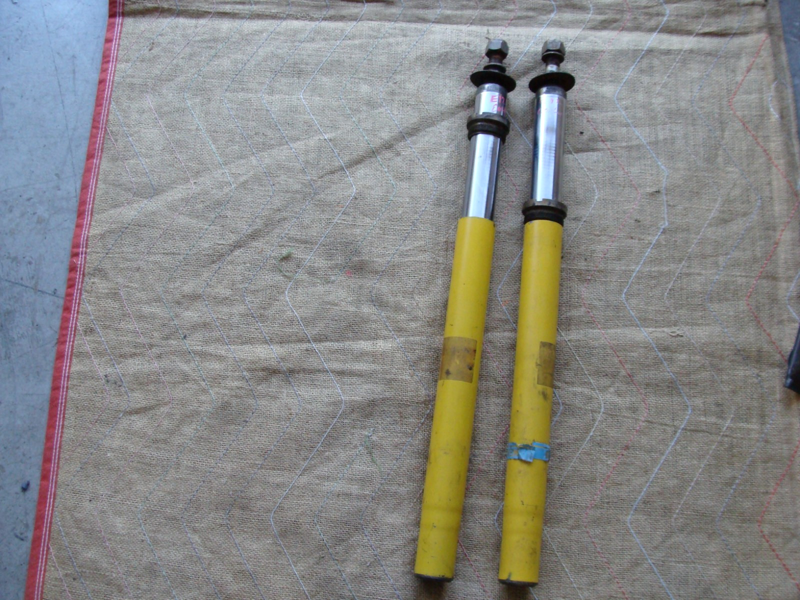 BMW E12 530i 528i E24 630csi 633csi Bilstein B6 HD front strut cartridges VG CON