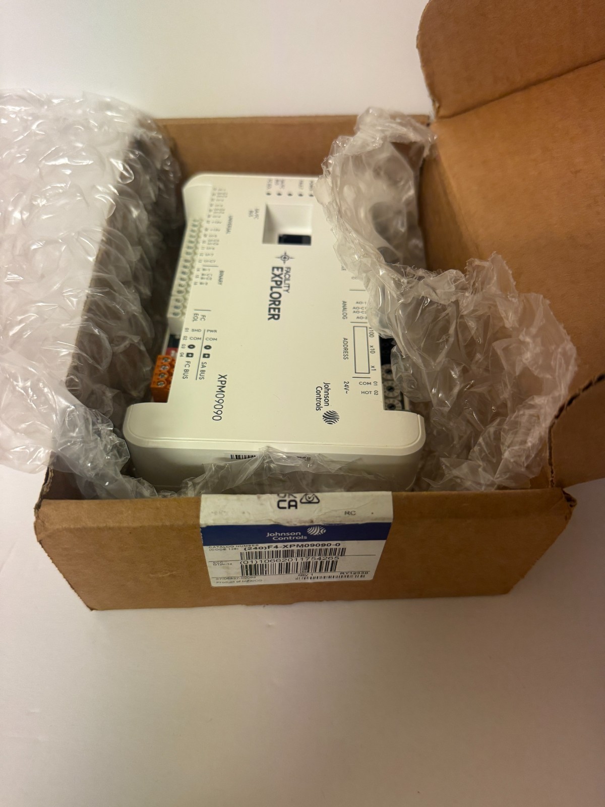 Johnson Controls F4-XPM09090-0 Expansion Module Controller - XPM09090