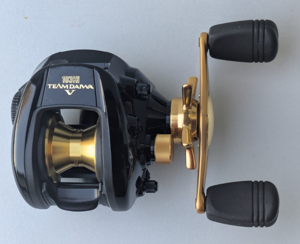Team Daiwa 103Hi Baitcaster Reel w/ Bag Never Used