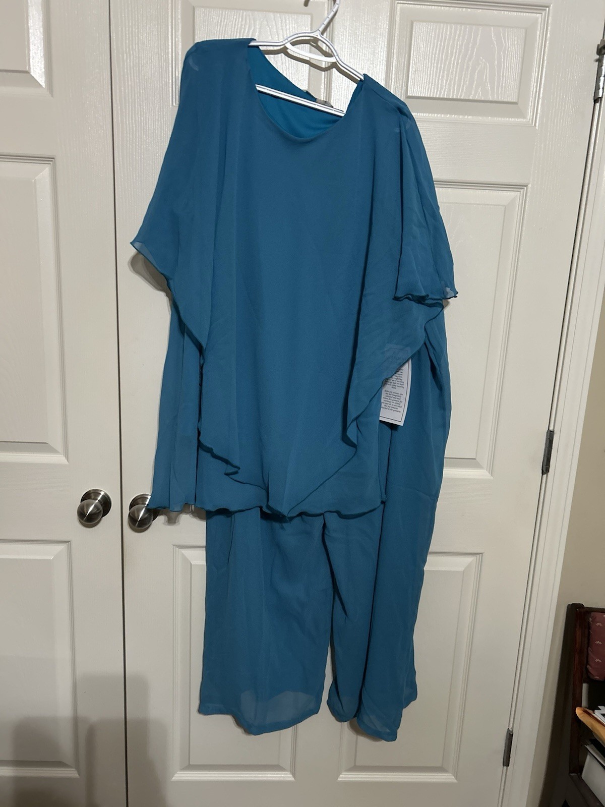 Woman within pant  Set Tiered Top Beautiful Outfit Plus Size 28W. New With Tags