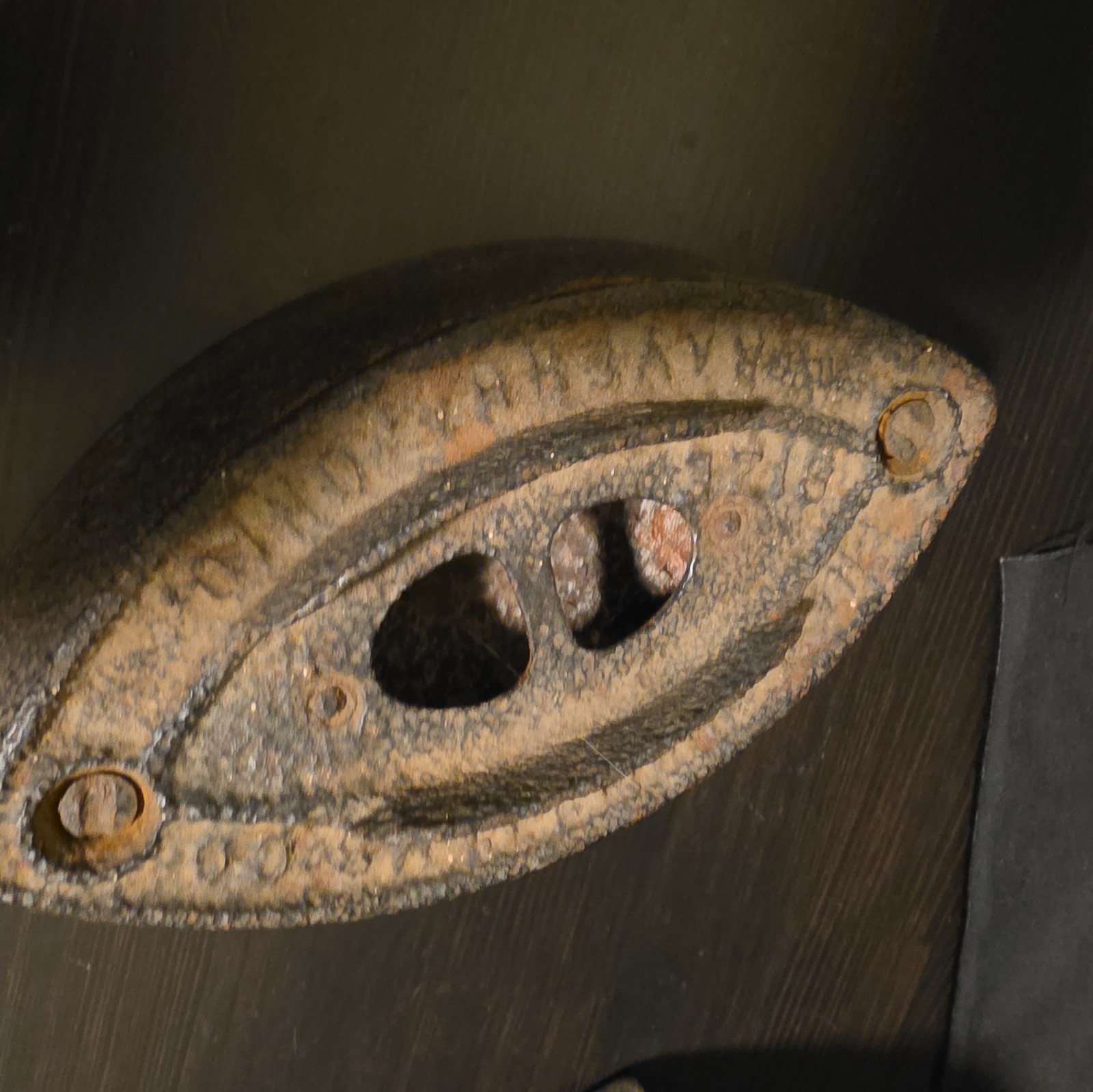 Antique A C Williams Co Sad Iron Cast Iron Steel Ravenna Ohio Size 2 Antique A C Williams Co Sad Iron Cast Iron Steel Ravenna Ohio Size 2