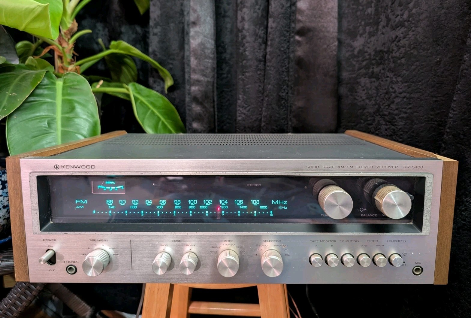  VINTAGE KENWOOD KR-5400 AM/FM Stereo Receiver 
