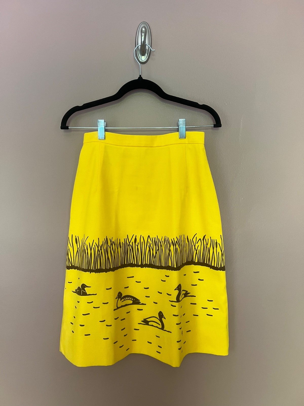 Vested Gentress vintage skirt - sz 8 - yellow/brown duck motif