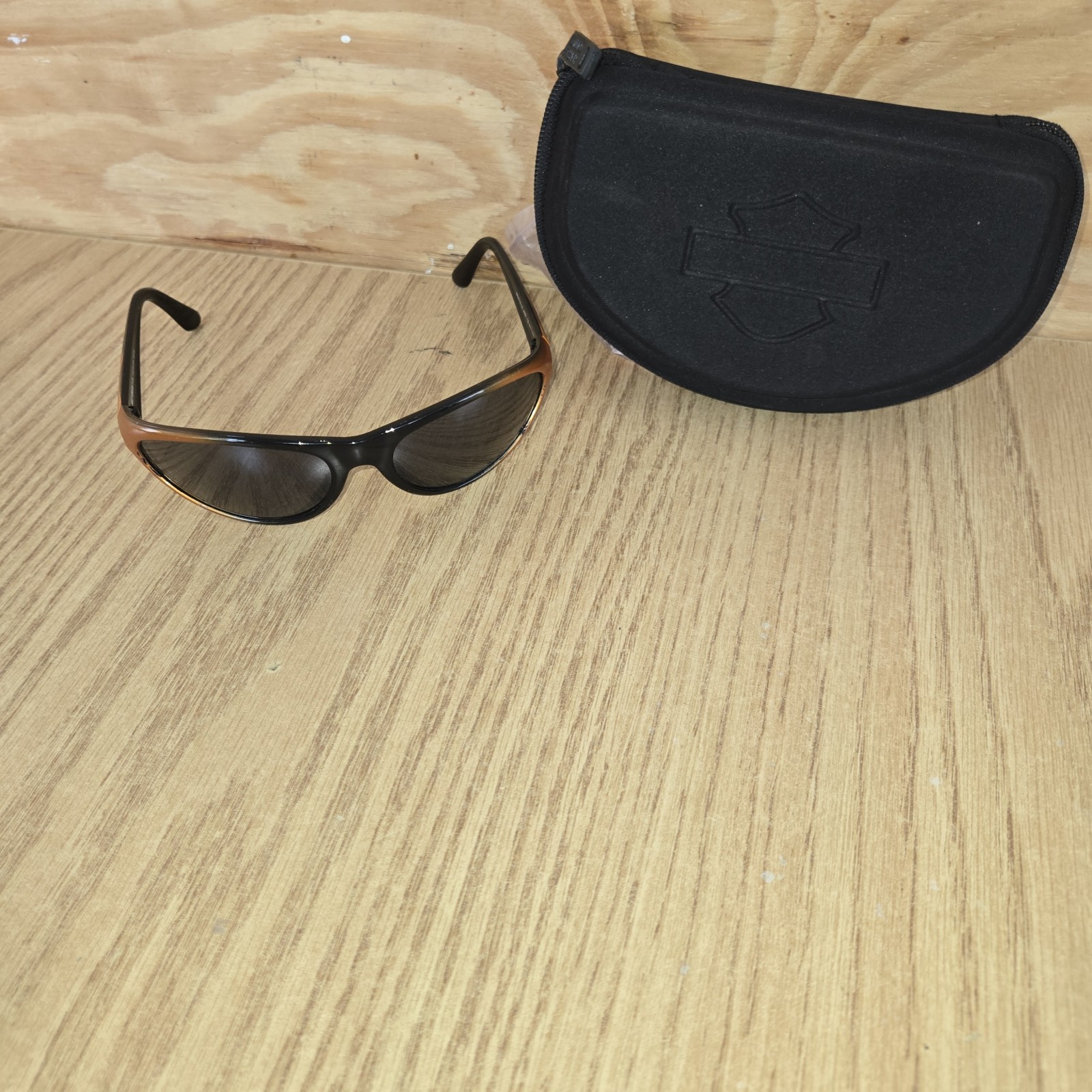 VINTAGE HARLEY DAVIDSON SUNGLASSES Wrap Around FLAME FRAME CASE Xtra Lenses Euc
