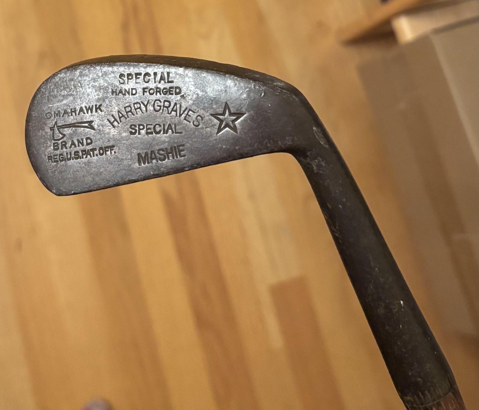 Macgregor Tomahawk Brand Mashie Hickory Golf Club Macgregor Tomahawk Brand Mashie Hickory Golf Club
