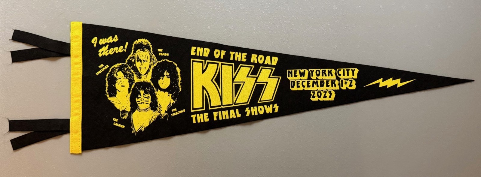 KISS Pennant Final Show New York 2023 Madison Square Garden PopUp Shop Exclusive