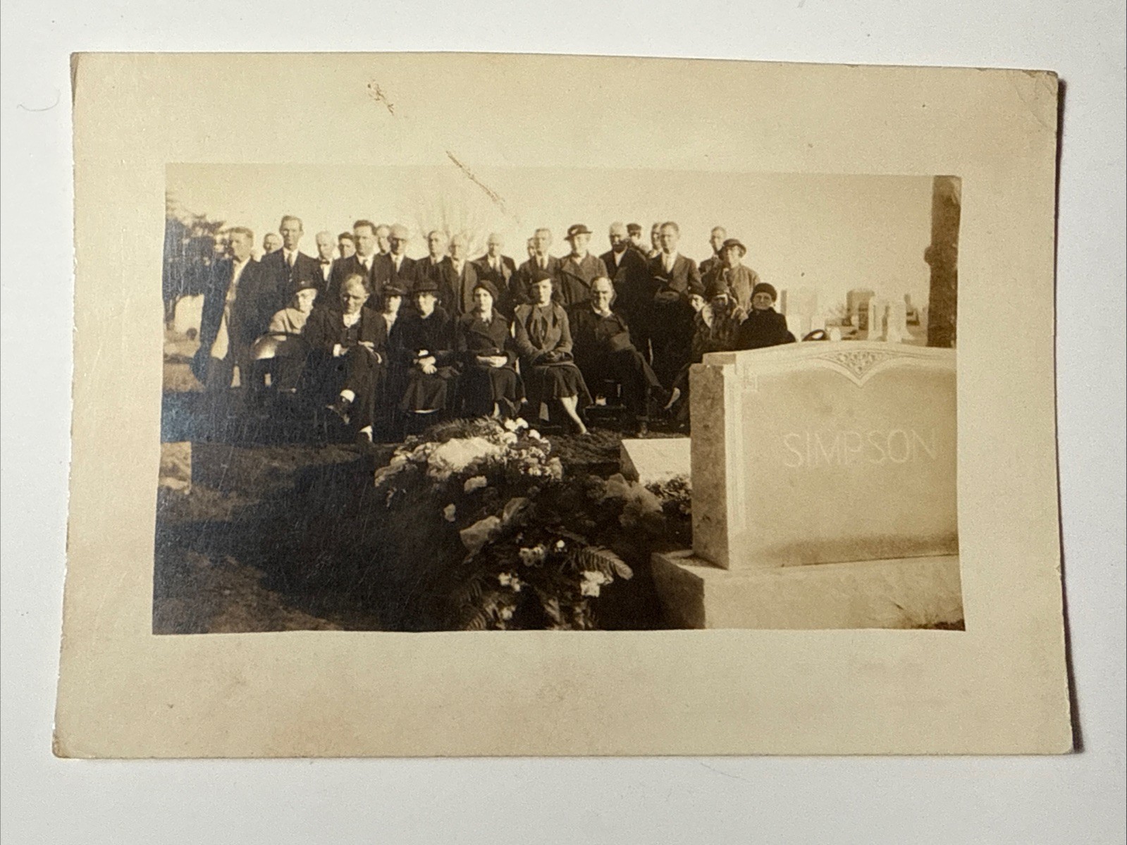 1930s Cemetery Simpson Funeral Photo Graveside Headstone Grave Mourners Vtg 1930s Cemetery Simpson Funeral Photo Graveside Headstone Grave Mourners Vtg