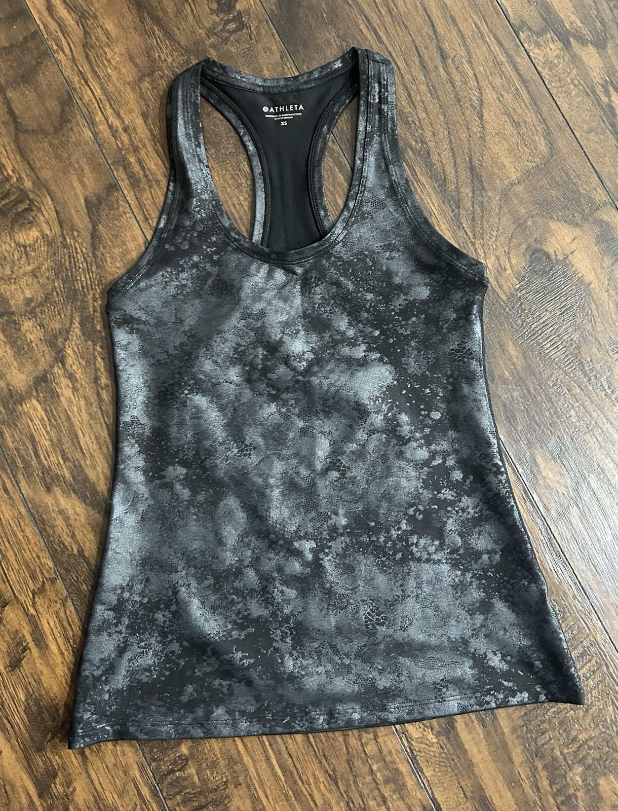 Athleta Shanti Misty Racerback Tank Size XS Black Grey Athleta Shanti Misty Racerback Tank Size XS Black Grey
