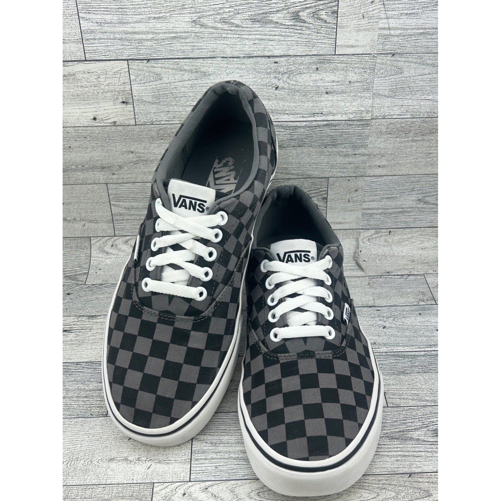 Vans Doheny Men Sz 8.5 Grey Black Checkerboard Canvas Low Top Skate Shoes 721356