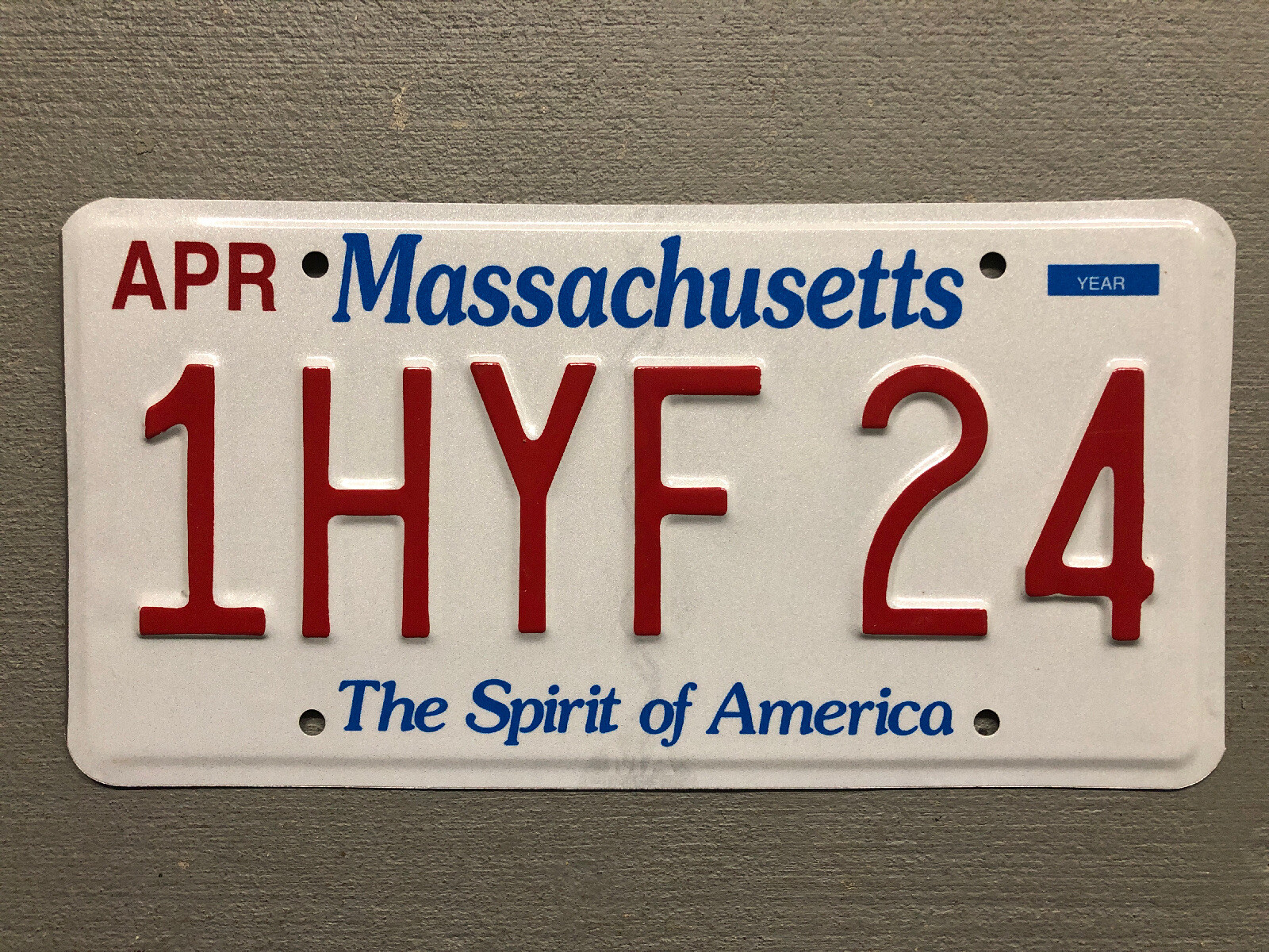 MASSACHUSETTS LICENSE PLATE SPIRIT OF AMERICA RANDOM LETTERS/NUMBERS FAIR COND.