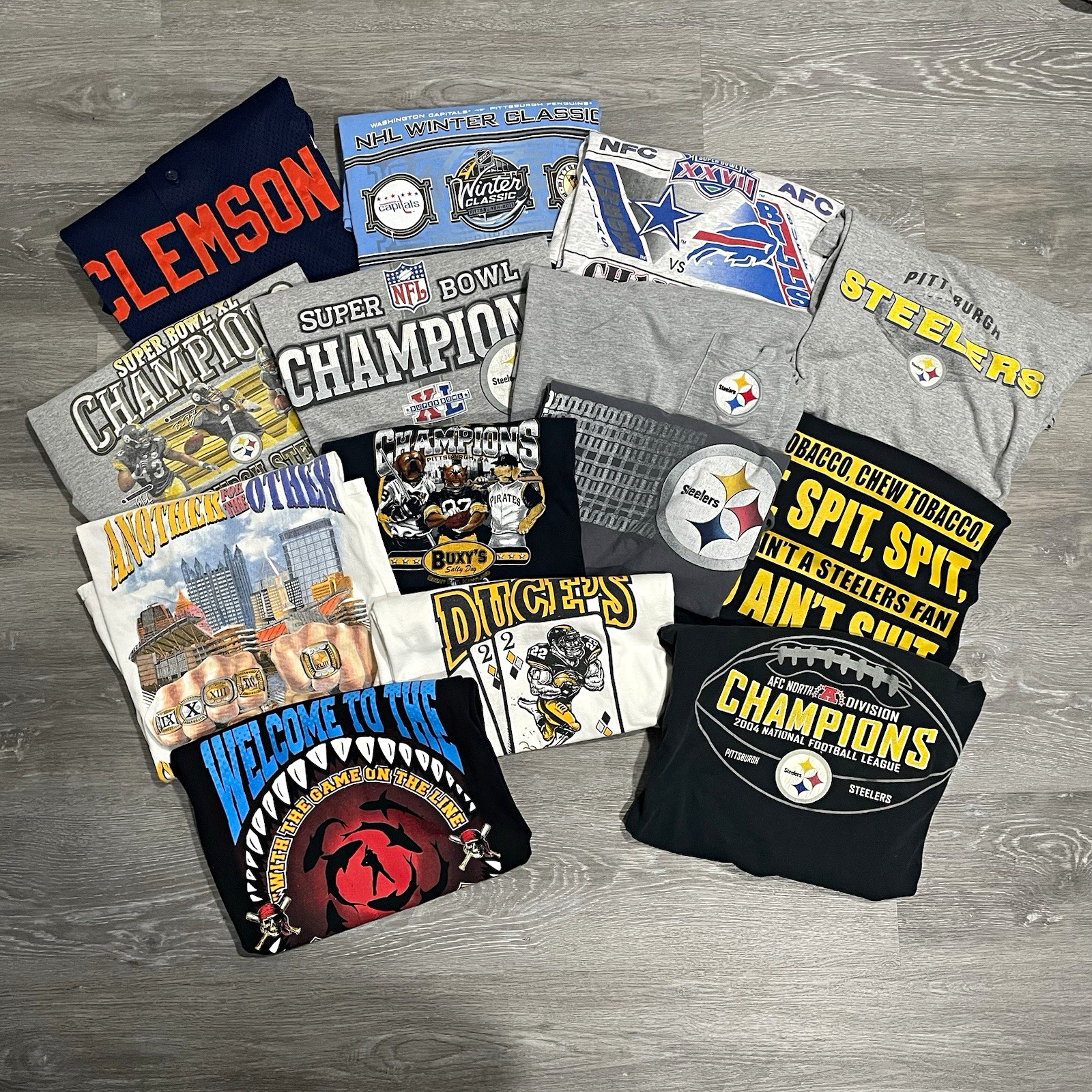 Vintage & modern Reseller/collector sports Graphic t shirt lot of 14