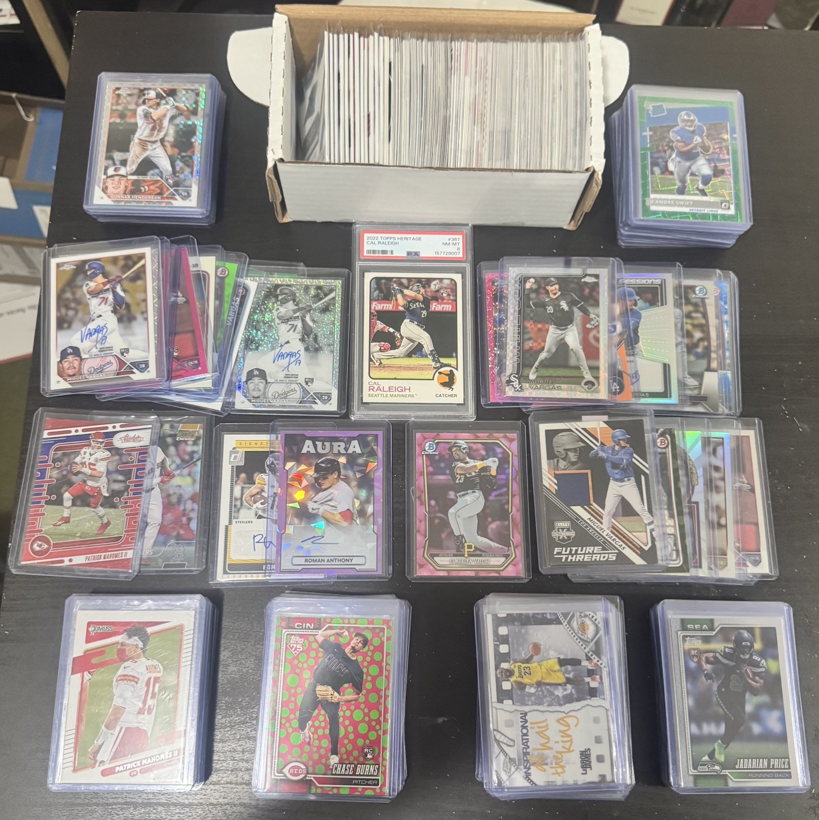 HUGE LOT OF 300+ HIGH END SPORTS CARDS, RC, NUMBERED, AUTOS, PATCHES, GRADED🔥📈