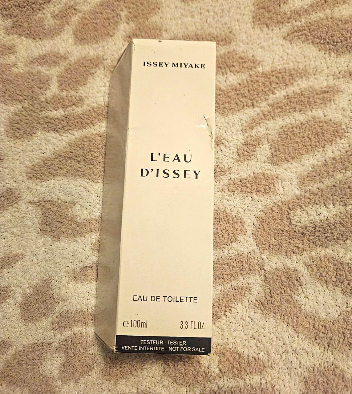 ISSEY MIYAKE L\'Eau D\'Issey Eau de Toilette Spray 3.3 fl oz Tester ISSEY MIYAKE L\'Eau D\'Issey Eau de Toilette Spray 3.3 fl oz Tester