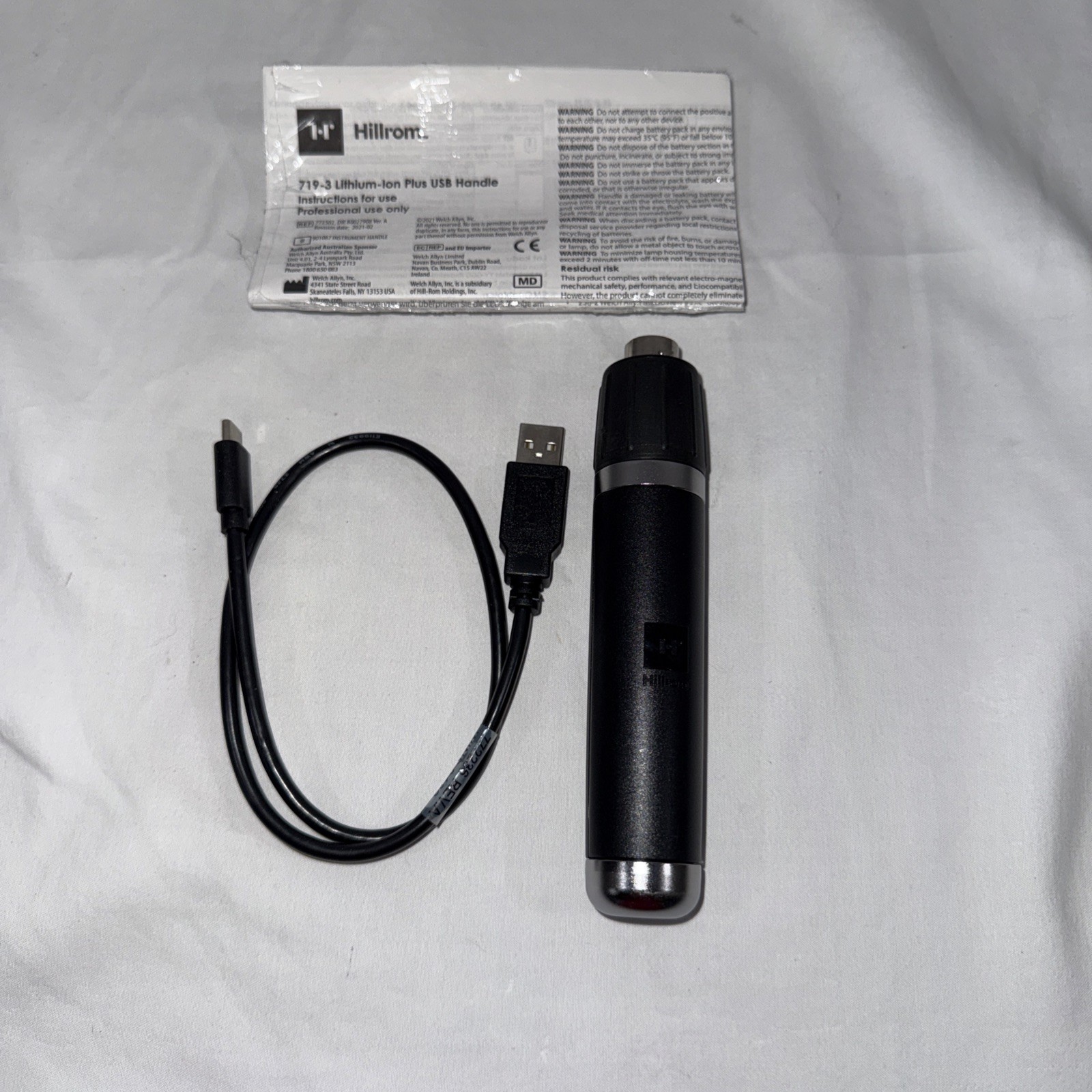 Hillrom Welch Allyn 719-3 Rechargeable Handle With USB Cable Hillrom Welch Allyn 719-3 Rechargeable Handle With USB Cable