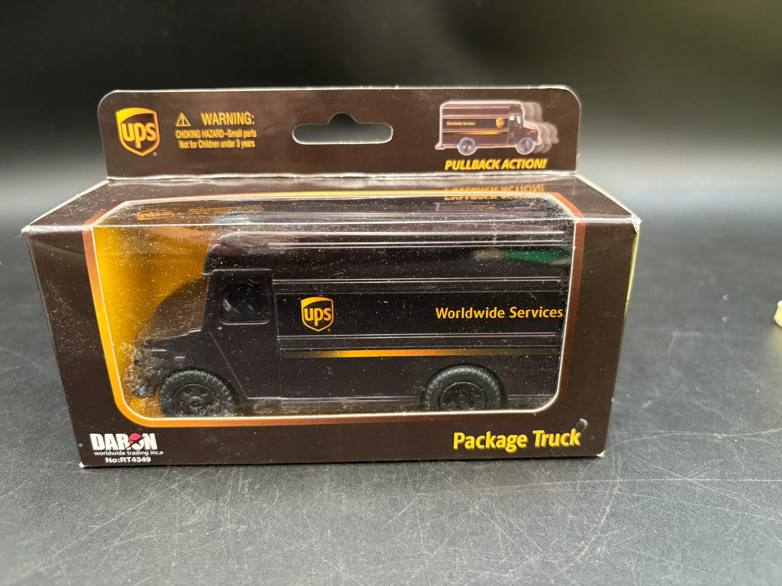NEW  Daron Toys \
