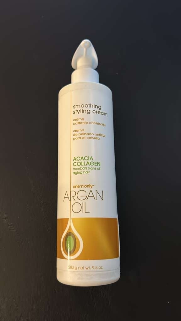One N Only Argan Oil Smoothing Styling Cream 10oz One N Only Argan Oil Smoothing Styling Cream 10oz