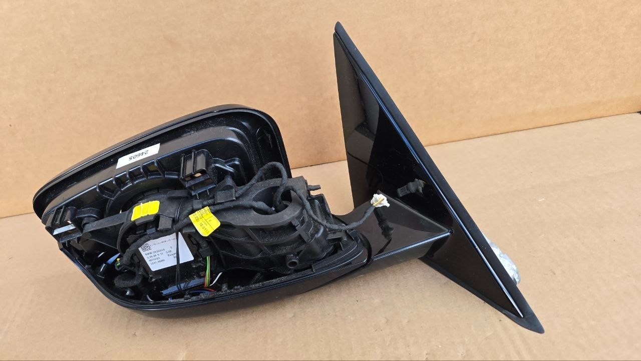 2019-2025 BMW 3 G20 G21 OEM Mirror Right Passenger side 2019-2025 BMW 3 G20 G21 OEM Mirror Right Passenger side
