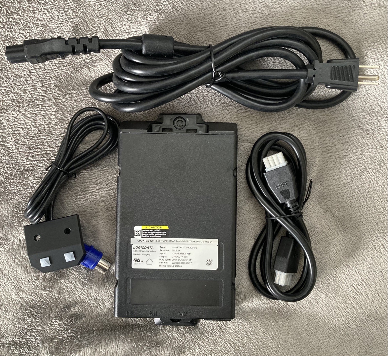 LOGICDATA SMART -e-1-Tank500-US Desk Control Unit-Module and Cables LOGICDATA SMART -e-1-Tank500-US Desk Control Unit-Module and Cables
