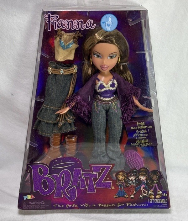 Girlz Girl Bratz Fianna Doll Brown Hair Clothes Accessories 20 Years New Rare