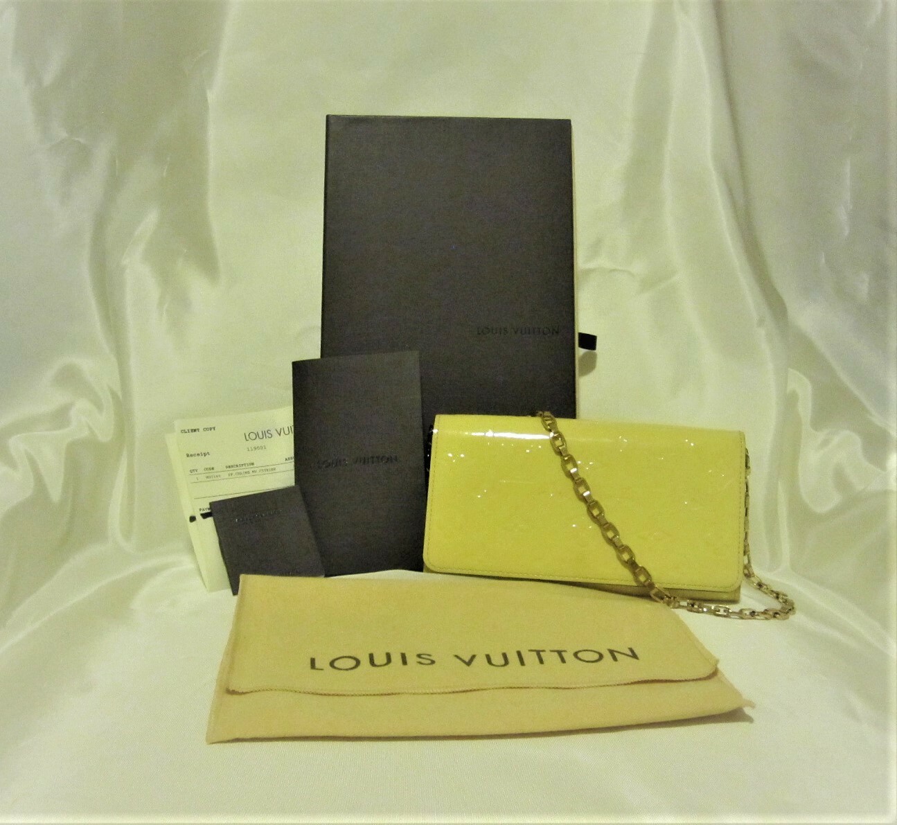 Authentic MINT Louis Vuitton Monogram Vernis Chaine Citrine Wallet M90149 Authentic MINT Louis Vuitton Monogram Vernis Chaine Citrine Wallet M90149