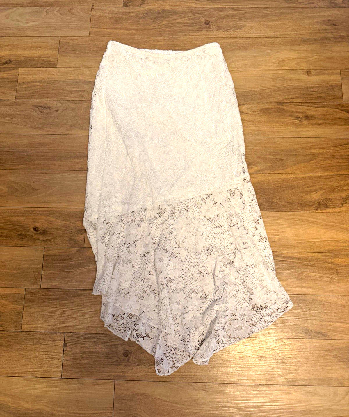Madden NYC Women\'s White Floral Lace Midi Skirt XS A-Line Lined Pull-On Madden NYC Women\'s White Floral Lace Midi Skirt XS A-Line Lined Pull-On