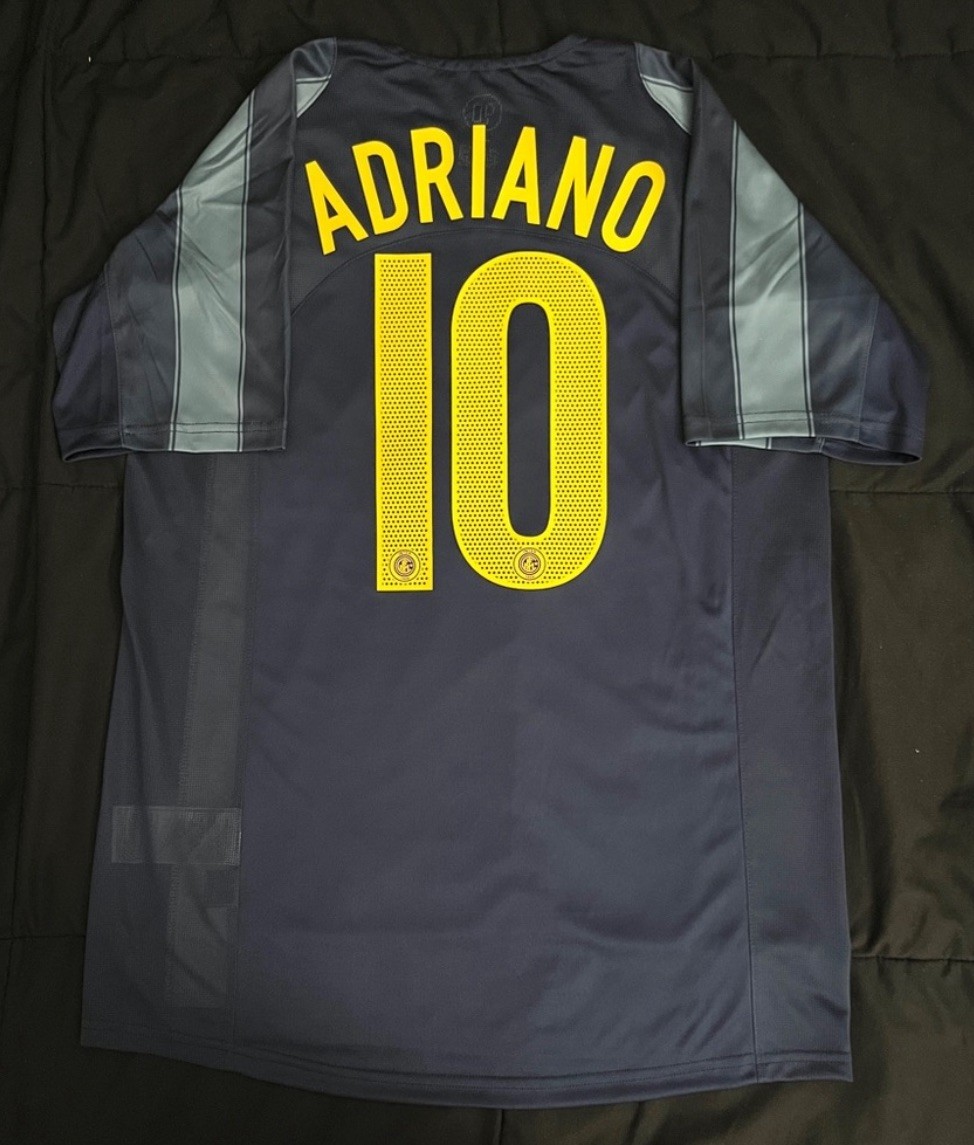 Adriano #10 2004/2005 Medium Italy Away Retro Kit Soccer Football M Navy & Gray