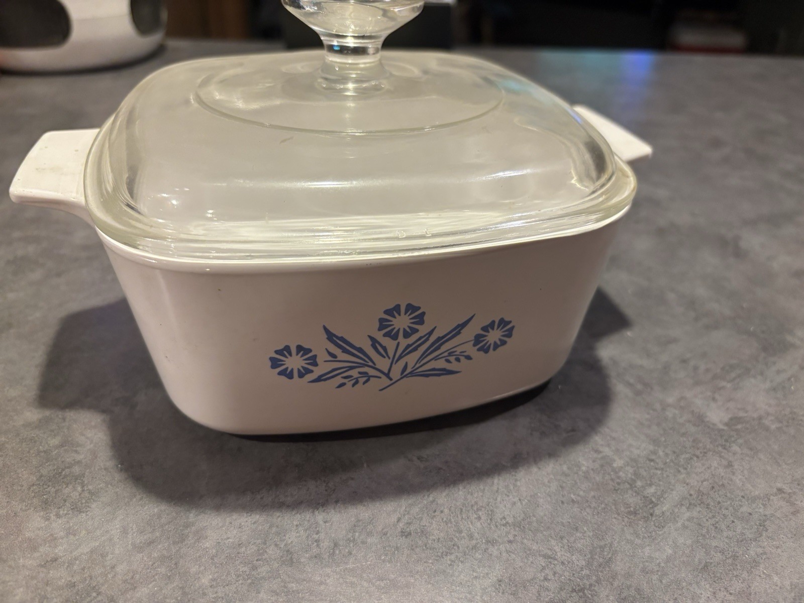 VTG Corning Ware W/Lid 1 1/2 QT Blue Cornflower Casserole Dish P- 1 1/2 - B USA