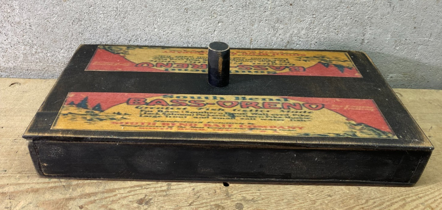 South Bend Fishing Lure Bench Wood Tackle Box Bass-Oreno