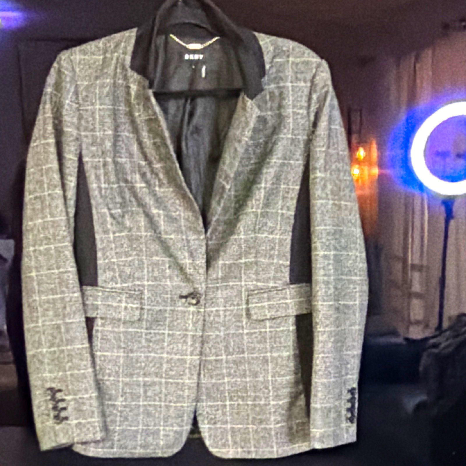 DKNY Women’s Gray/Black Plaid Slim Fit Lined Button Blazer Jacket Size 8